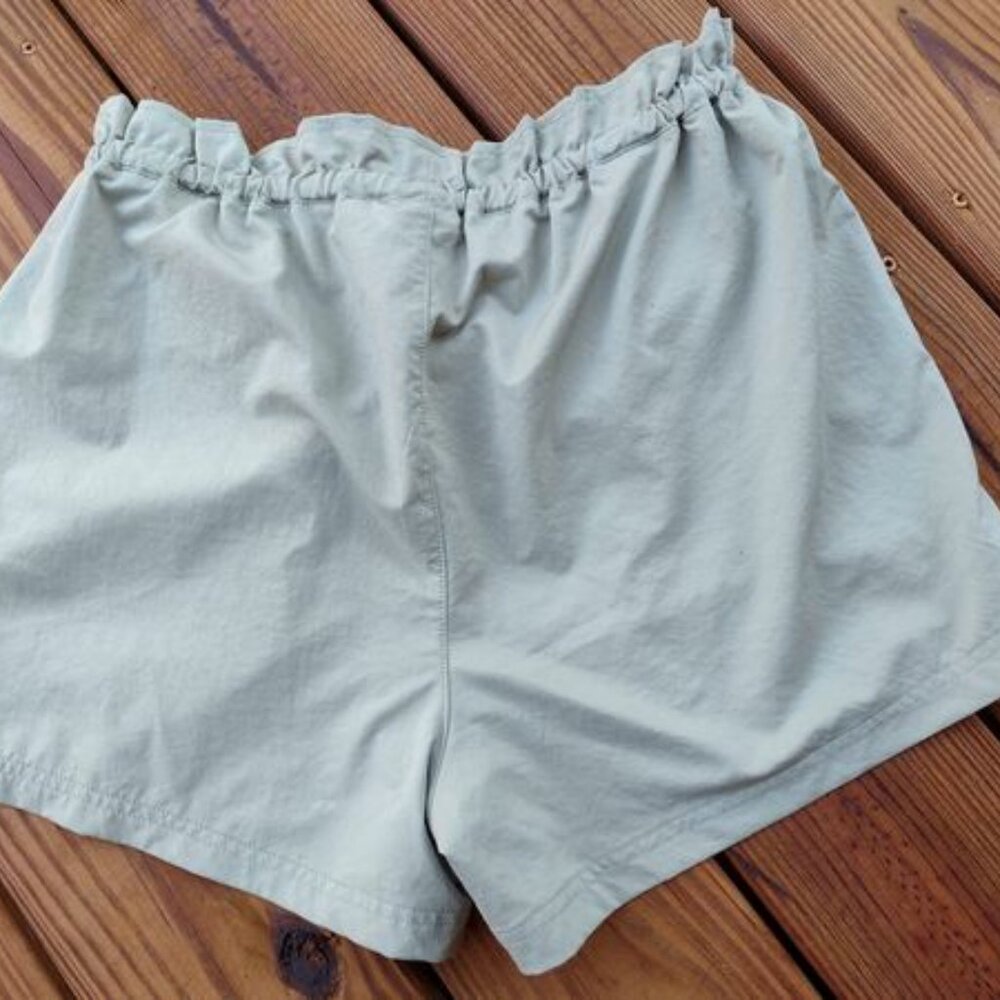 Size Medium Women's Army Green Shorts Calia Ladies Summer - Picture 4 of 6